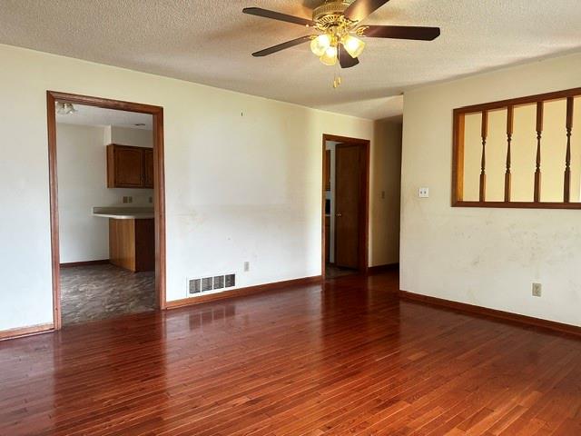 Photo 6 of 1000 6th Avenue