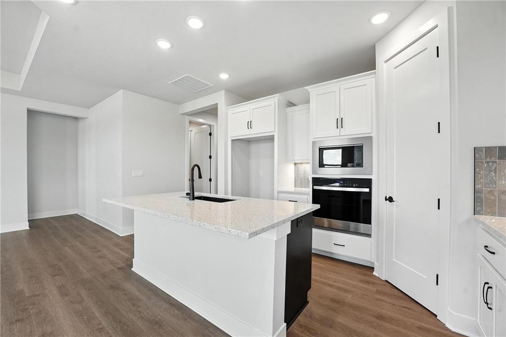 Photo 3 of 1415 N 163rd Circle
