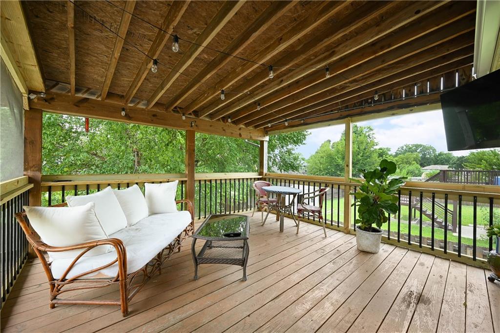 Photo 5 of 1603 Cove Drive